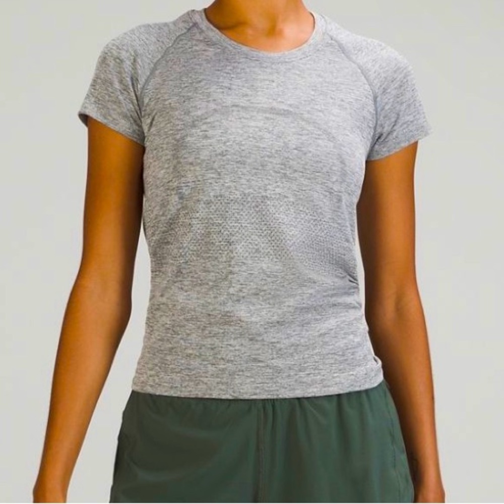 Swiftly Tech Lululemon Top 2.0 ❤️